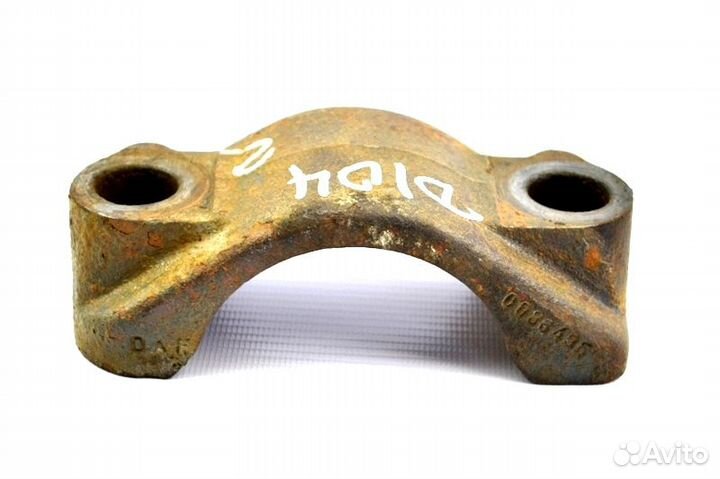 Кронштейн стабилизатора, ведущего моста, правый ни