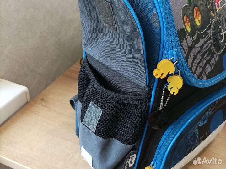 Рюкзак школьный ортопедический для мальчика