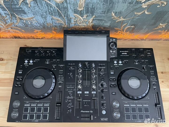 Pioneer XDJ-RX3