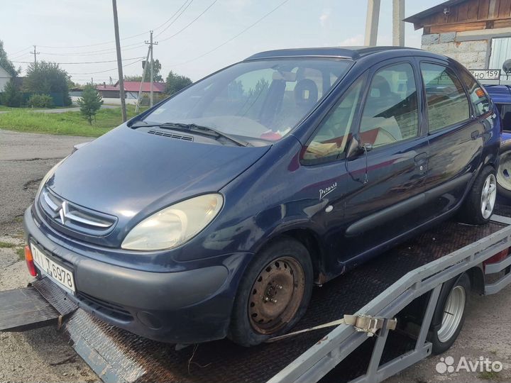 Citroen Xsara Picasso 2002 в разбор по запчастям