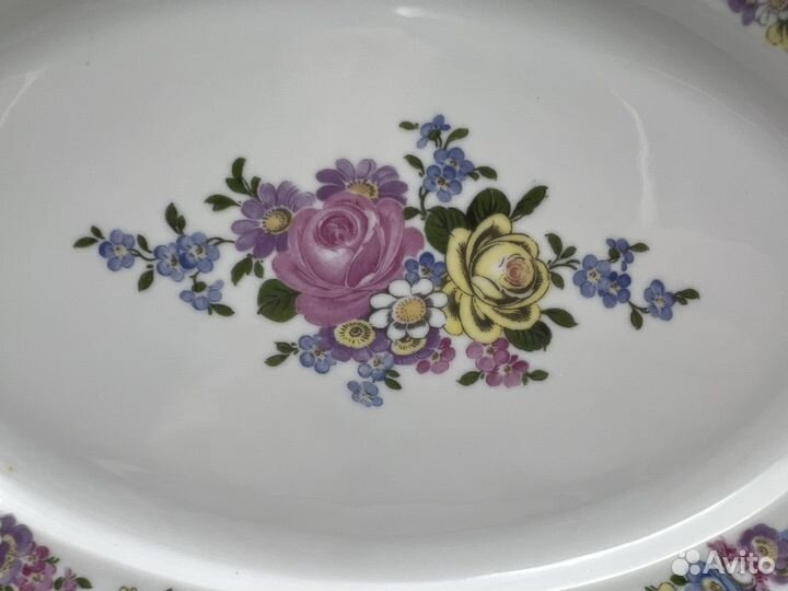 Тарелка овальная Розы и Незабудки Германия