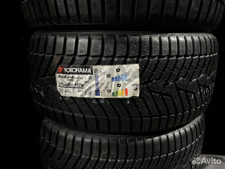 Yokohama BluEarth Winter V905 315/35 R21 и 275/40 R21 109W