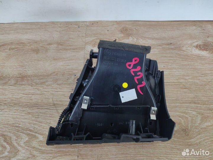 Дефлектор воздушный передний левый Bmw X5 E70