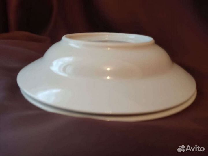 Тарелки суповые. Винтаж. Дулево. Золотая лента