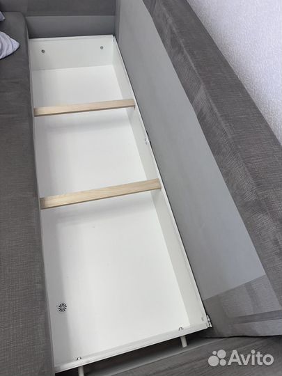 Диван прямой раскладной книжка