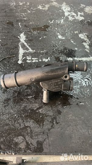 Флянец системы охлаждения 038121132D