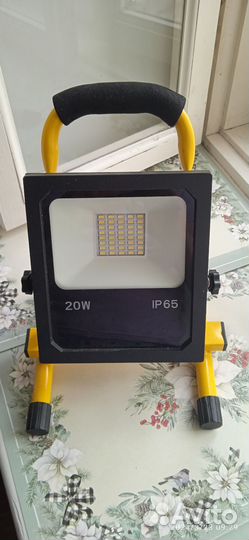 Фонарь светодиодный