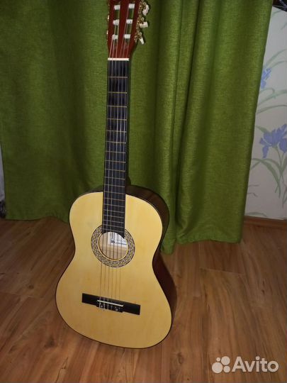 Классическая гитара