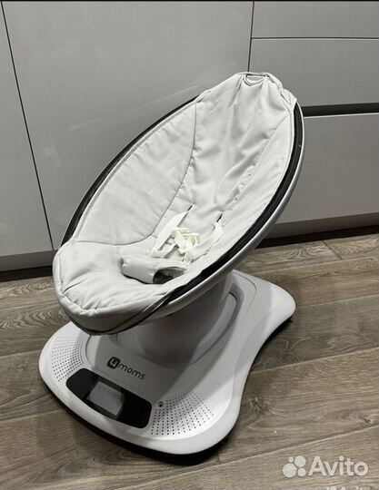 Детские электронные качели 4moms