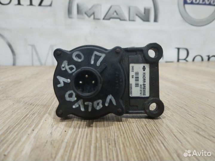 Кран уровня пола Volvo Fh Fm 12 D13A480