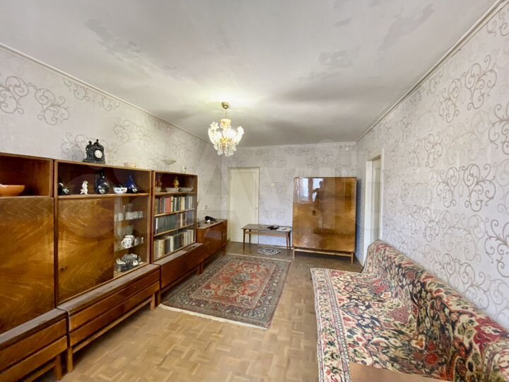 3-к. квартира, 75 м², 2/5 эт.