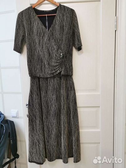 Костюм женский 50 размер