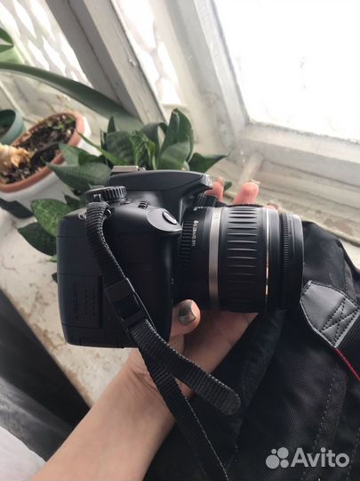 Фотоаппарат canon 1000d