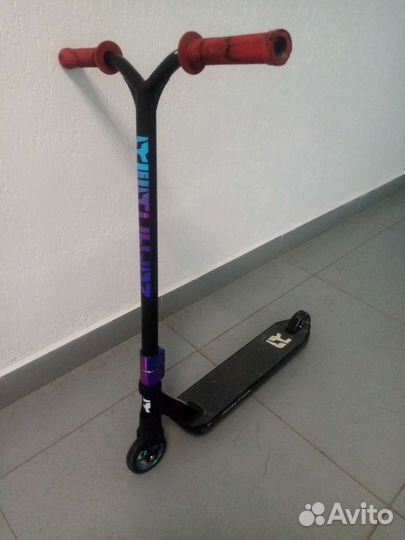 Трюковой самокат