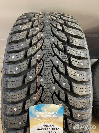 Nokian Tyres Hakkapeliitta 9 SUV 245/60 R18 109T