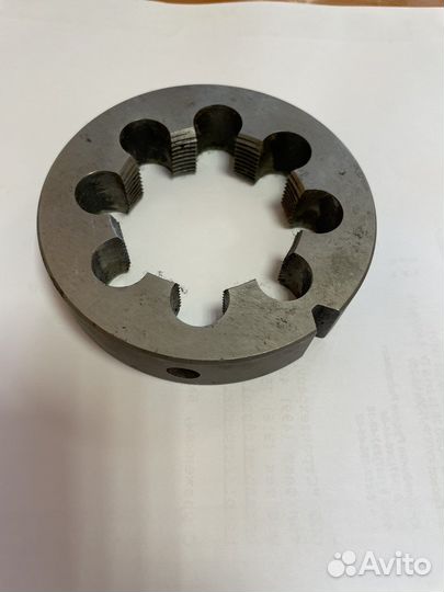 Плашка М60х2