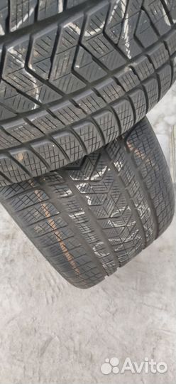 Pirelli Scorpion Winter 305/35 R21 109V