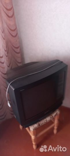 Телевизор sony Trinitron диагональ 52 см