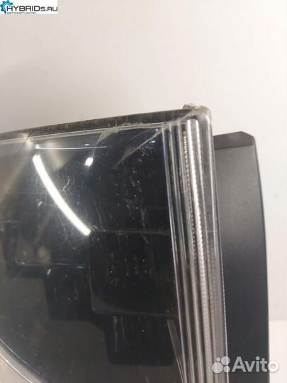 Фонарь задний левый Toyota Prius 2 NHW20