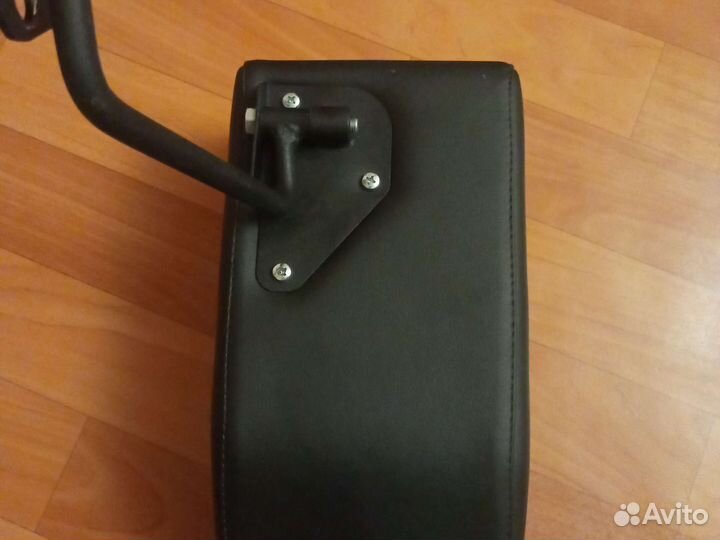 Подлокотник гранта