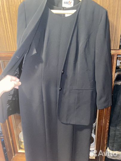 Костюм женский