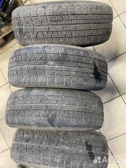 Yokohama Ice Guard Studless IG50 205/60 R16 92Q