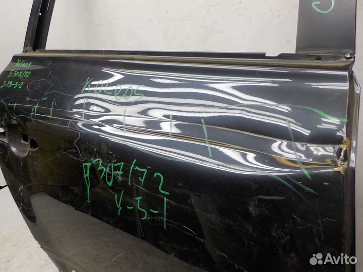 Дверь задняя правая на Renault Koleos 821000027R