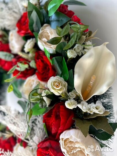 Ритуальные венки ручной работы