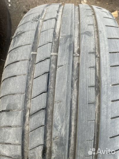 Goodyear Eagle F1 Asymmetric 3 245/40 R19 и 275/35 R19 98Y