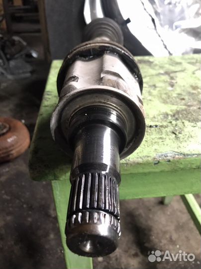 Привод передний левый Toyota Rav 4 XA30 2.4 2AZ-FE