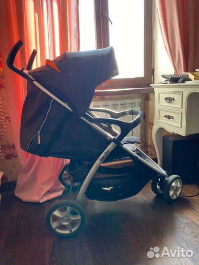 Прогулочная коляска Geoby