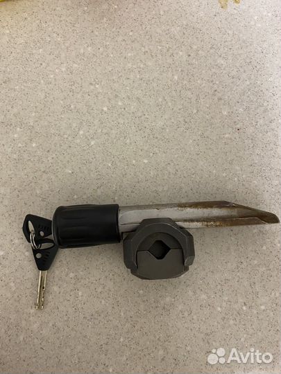 Блокиратор рулевого вала RAV-4