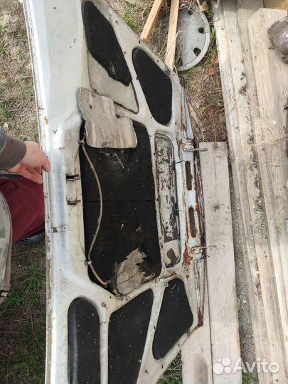 Капот Иж ода 2126