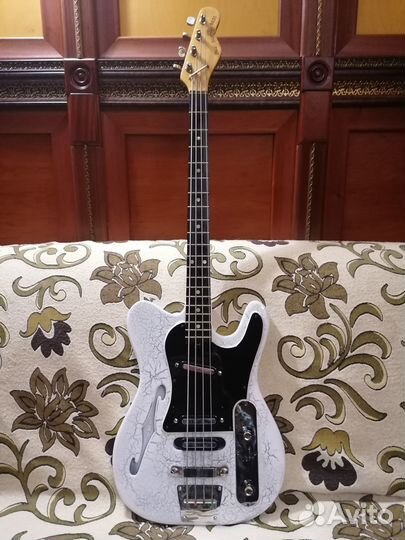 Бас гитара Iris Bass (Jolana)