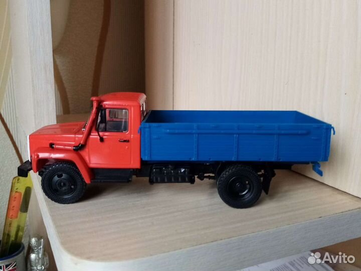 Газ 3309 и 33073 (1:43)