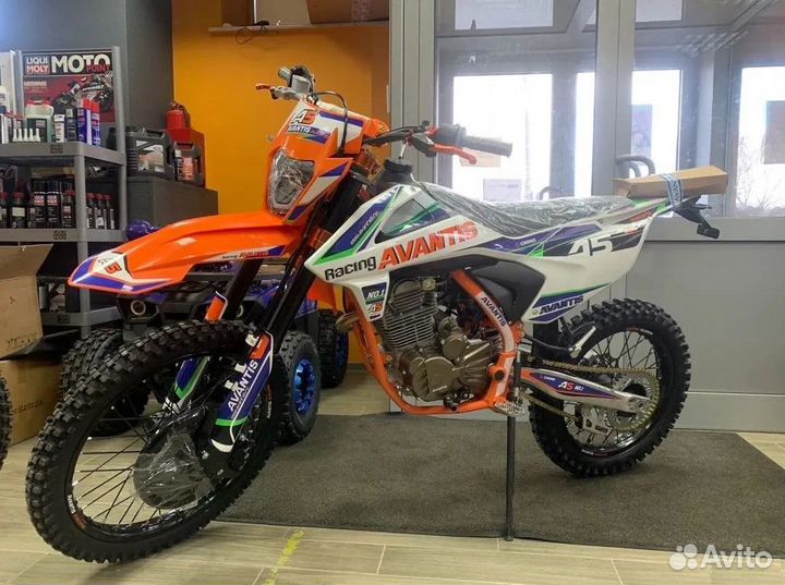 Мотоцикл эндуро Avantis A5 Lux Витрина