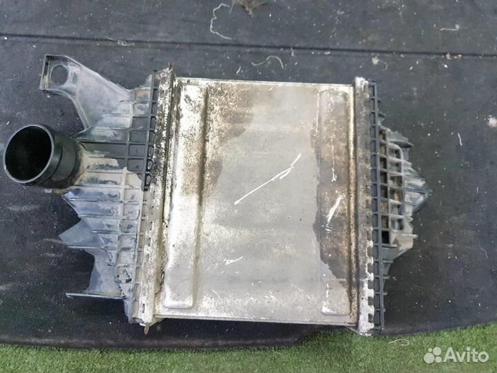 Интеркулер Range Rover Sport 2 (2013-2022)