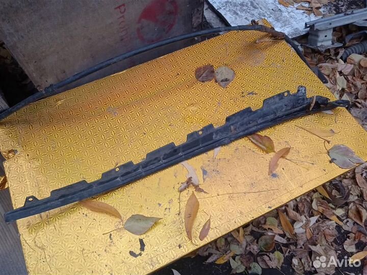 Молдинг лобового стекла fiat Albea 02-12