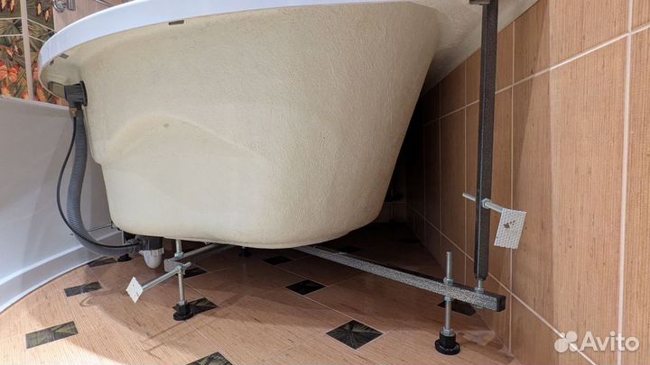 Ванна акриловая