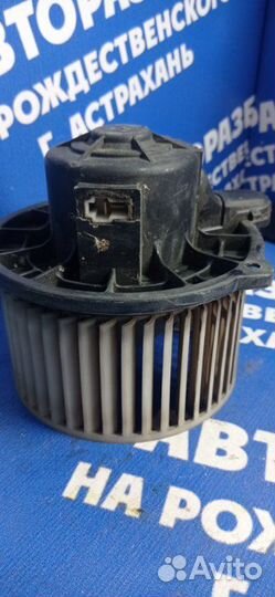 Моторчик печки Hyundai Getz хэтчбек G4EE 2005