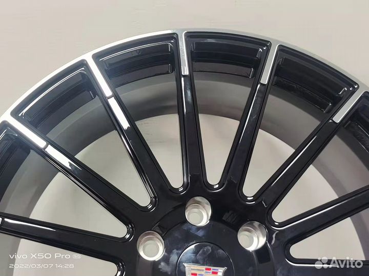 Cadillac Escalade R24 Кованые диски