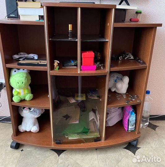 Тумбочка под телевизор