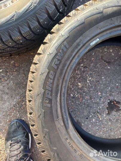 Hankook I'Pike RW11 235/60 R17 102T