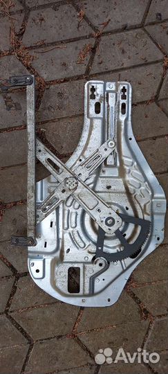 Стеклоподъемник электрический Hyundai tucson 1