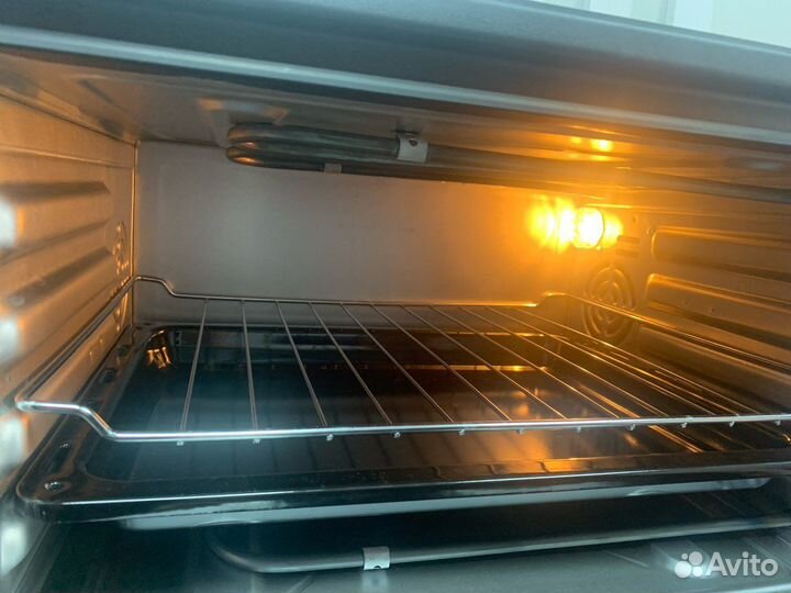 Мини-печь SMO2024 42л. 1600Вт черный