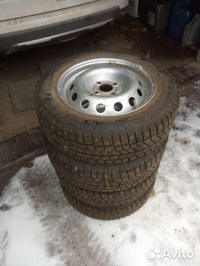 Зимняя резина с дисками 185 65 r15