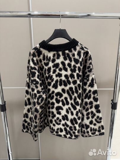 Свитер оверсайз