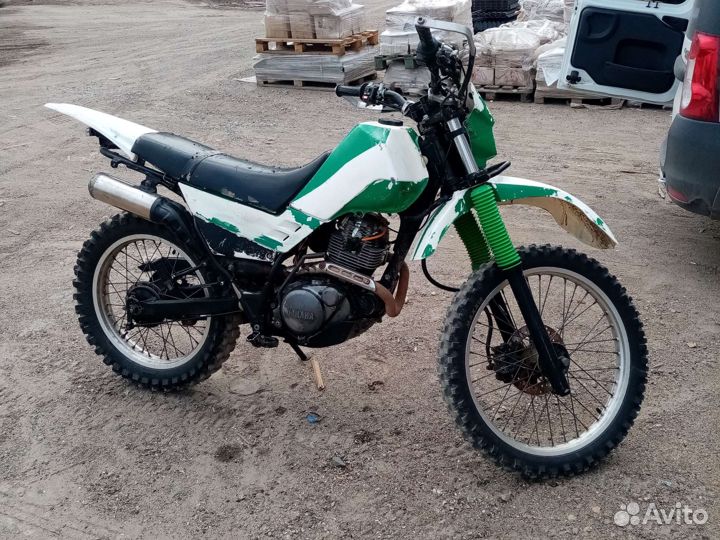 Yamaha serow 225