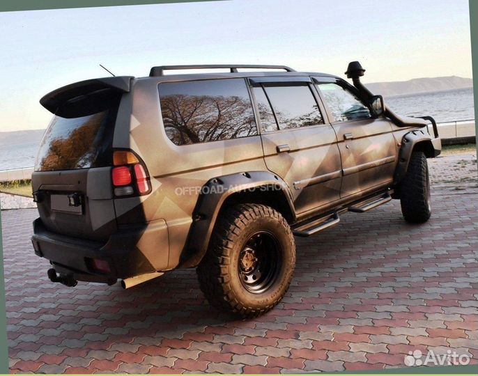 Расширители арок - на Pajero Sport 1. Отправка ТК