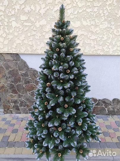 Елка искусственная заснеженная